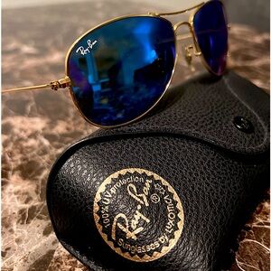 Cockpit Pilot Gunmetal Aviator Sunglasses.